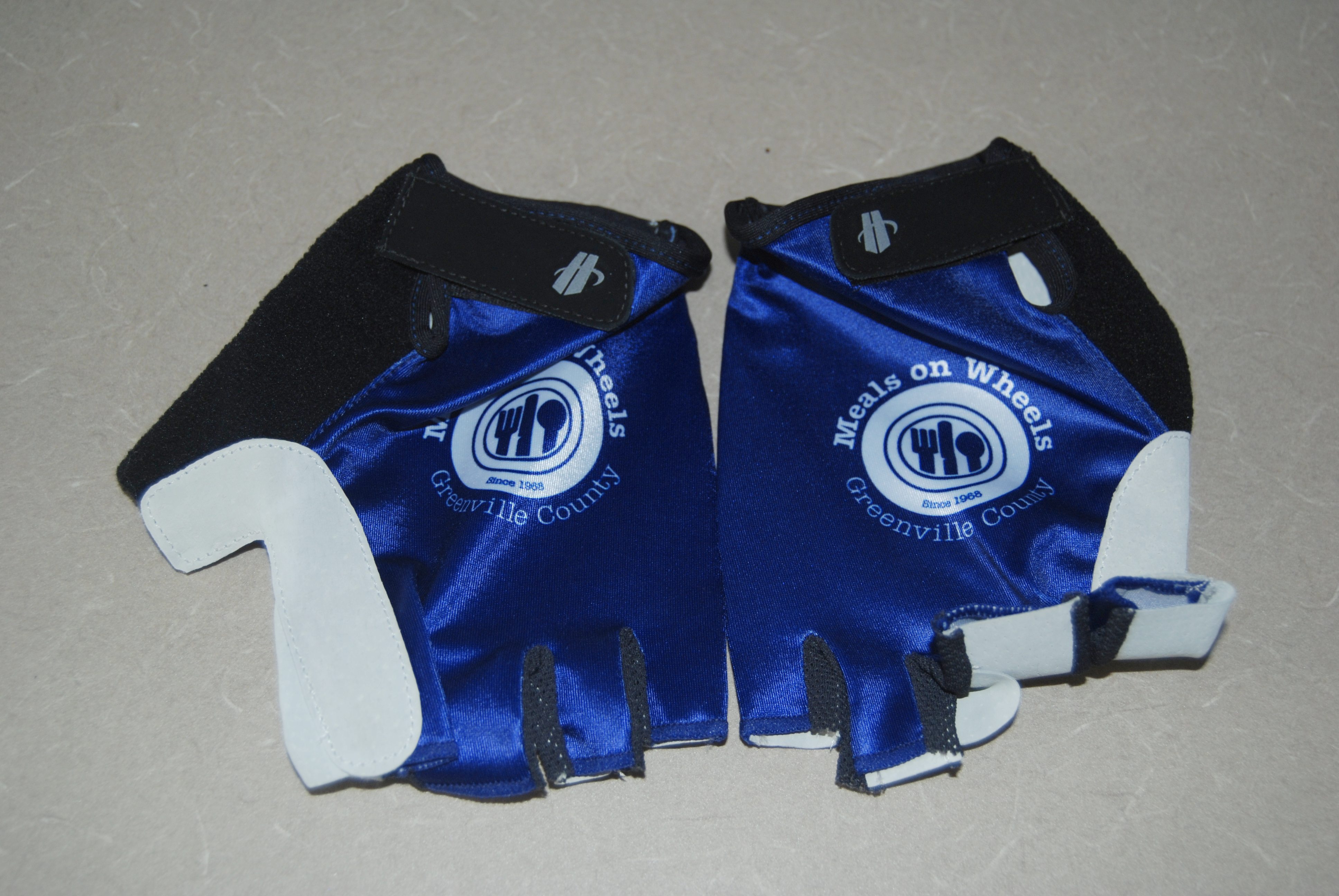 Hincapie Axis Gloves